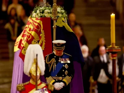 Indians at UK - Queen's Coffin