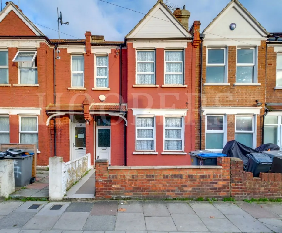 Indians at UK - 3 Bed Terraced House For Sale