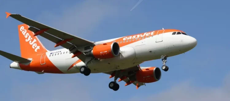 Indians at UK - Easyjet cancels 1700 Flights